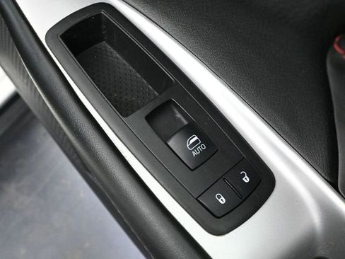 Used 2018 Dodge Journey GT image 43