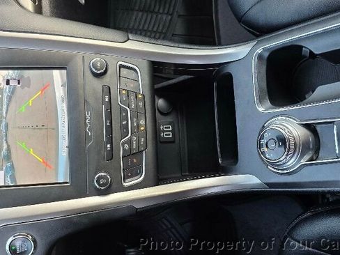 Used 2020 Ford Fusion SEL FWD image 26
