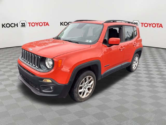 Used 2015 Jeep Renegade Latitude w/ Cold Weather Group II AWD/4WD image 3