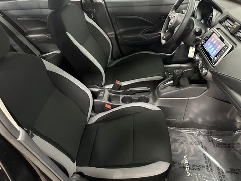 Used 2025 Nissan Versa S w/ Trunk Package image 23