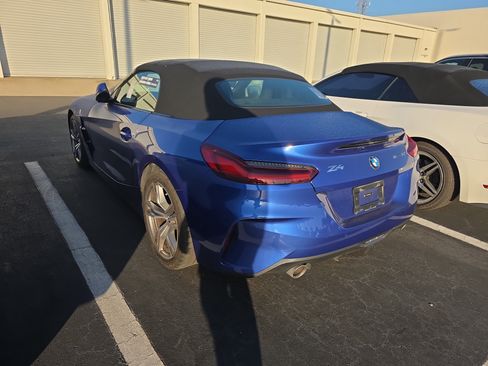 Used 2025 BMW Z4 sDrive30i image 4