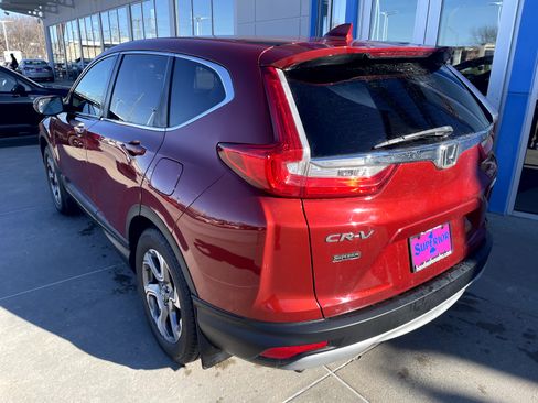 Used 2019 Honda CR-V EX image 2