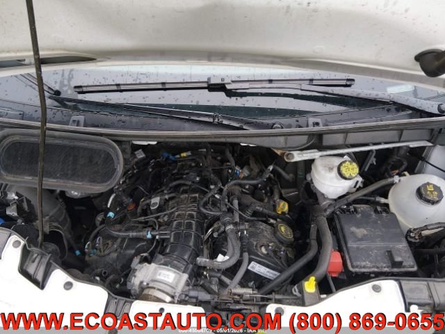 Used 2025 Ford Transit 350 XLT RWD image 9