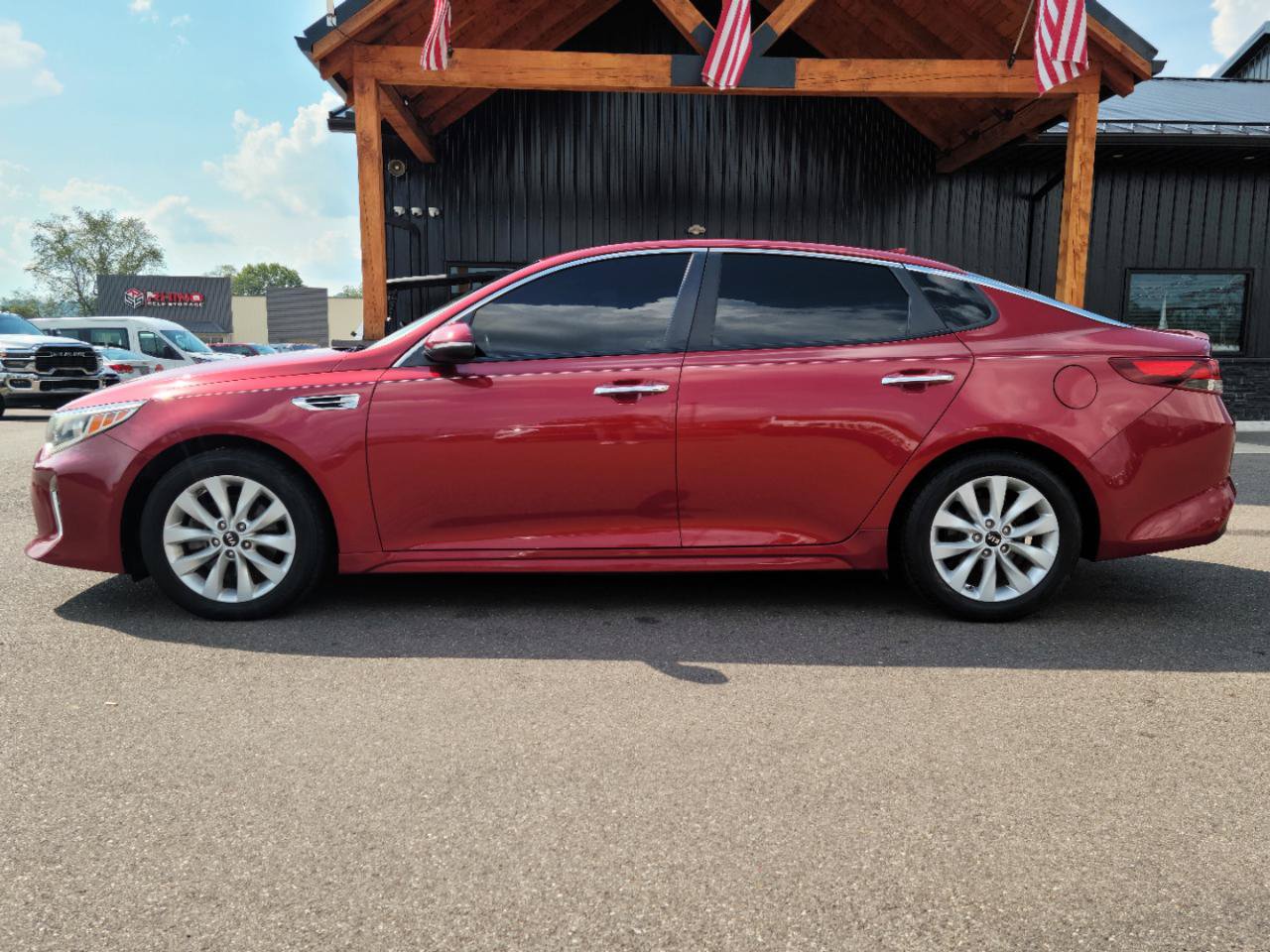 Used 2018 Kia Optima S FWD image 18