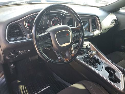 Used 2021 Dodge Challenger SXT image 24