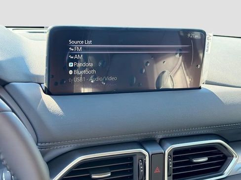 New 2025 MAZDA CX-5 AWD 2.5 S w/ Preferred Package image 31