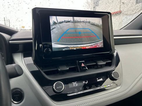 Certified 2024 Toyota Corolla SE w/ SE Package image 22