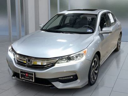 Used 2017 Honda Accord EX