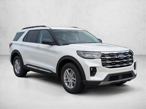 New 2026 Ford Explorer Active w/ Active Comfort Package image 7