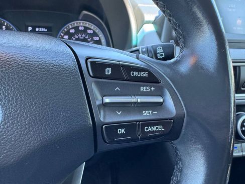 Used 2020 Hyundai Kona SEL AWD/4WD image 18