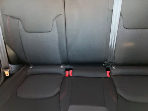 Used 2020 Jeep Renegade Trailhawk w/ Cold Weather Group image 21