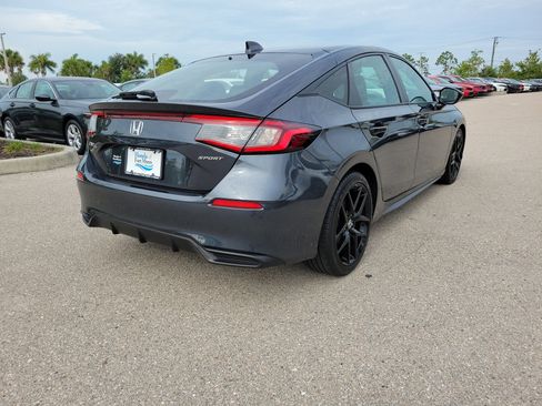 Used 2025 Honda Civic Sport image 6