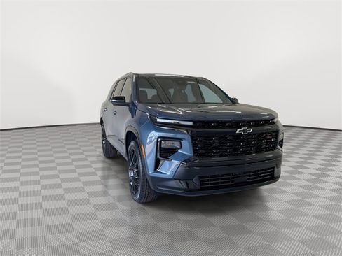 New 2026 Chevrolet Traverse RS image 3