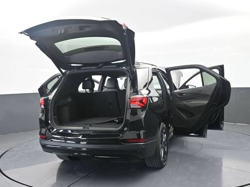 Used 2024 Chevrolet Equinox RS FWD image 75