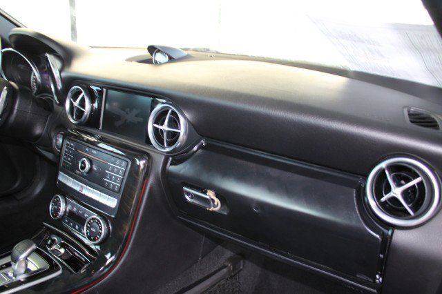 Used 2017 Mercedes-Benz SLC 43 AMG image 8