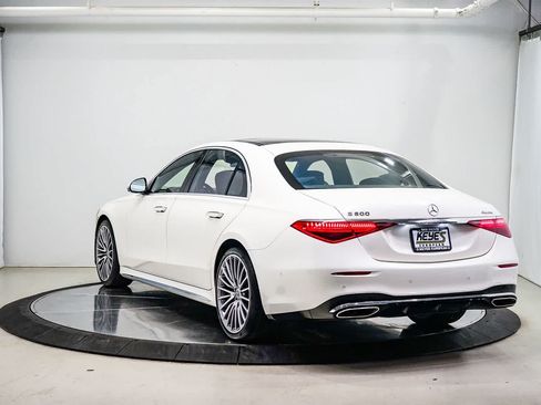 Used 2022 Mercedes-Benz S 500 4MATIC image 2