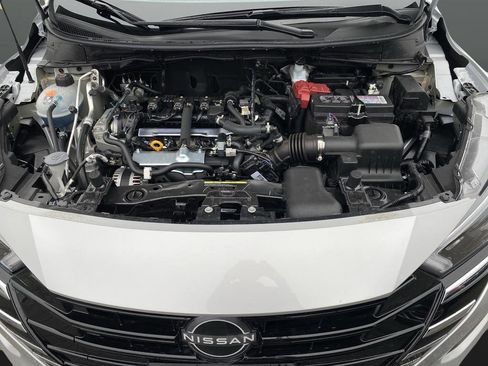 New 2025 Nissan Versa SV w/ Trunk Package image 31