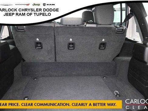 Used 2025 Jeep Wrangler Unlimited Sahara w/ Safety Group AWD/4WD image 34