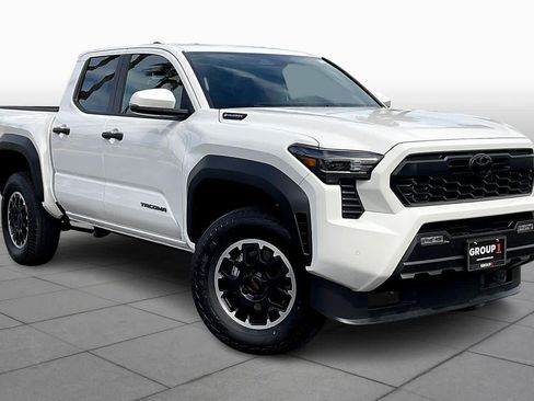 New 2026 Toyota Tacoma TRD Off-Road AWD/4WD image 2