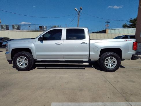 Used 2017 Chevrolet Silverado 1500 LT w/ All Star Edition AWD/4WD image 7