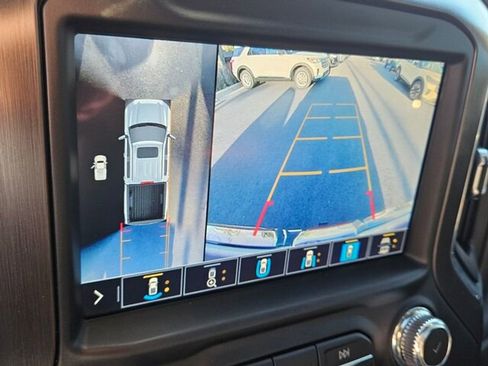 Used 2021 GMC Sierra 1500 AT4 w/ AT4 Premium Package image 23