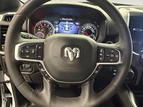 Used 2025 RAM 1500 Big Horn AWD/4WD image 14