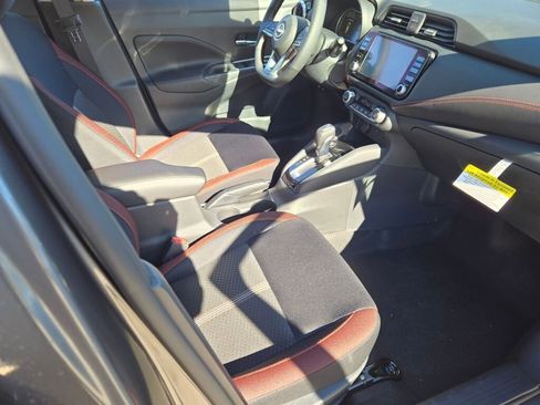 Used 2025 Nissan Versa SR w/ Trunk Package FWD image 5
