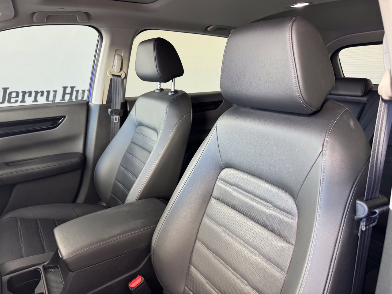 Used 2023 Honda CR-V EX-L image 10