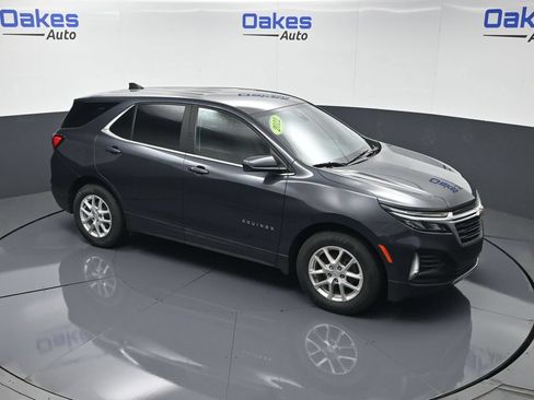Used 2022 Chevrolet Equinox LT FWD image 44