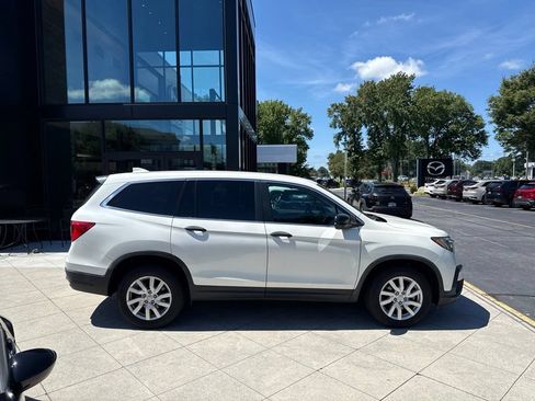 Used 2019 Honda Pilot LX image 5