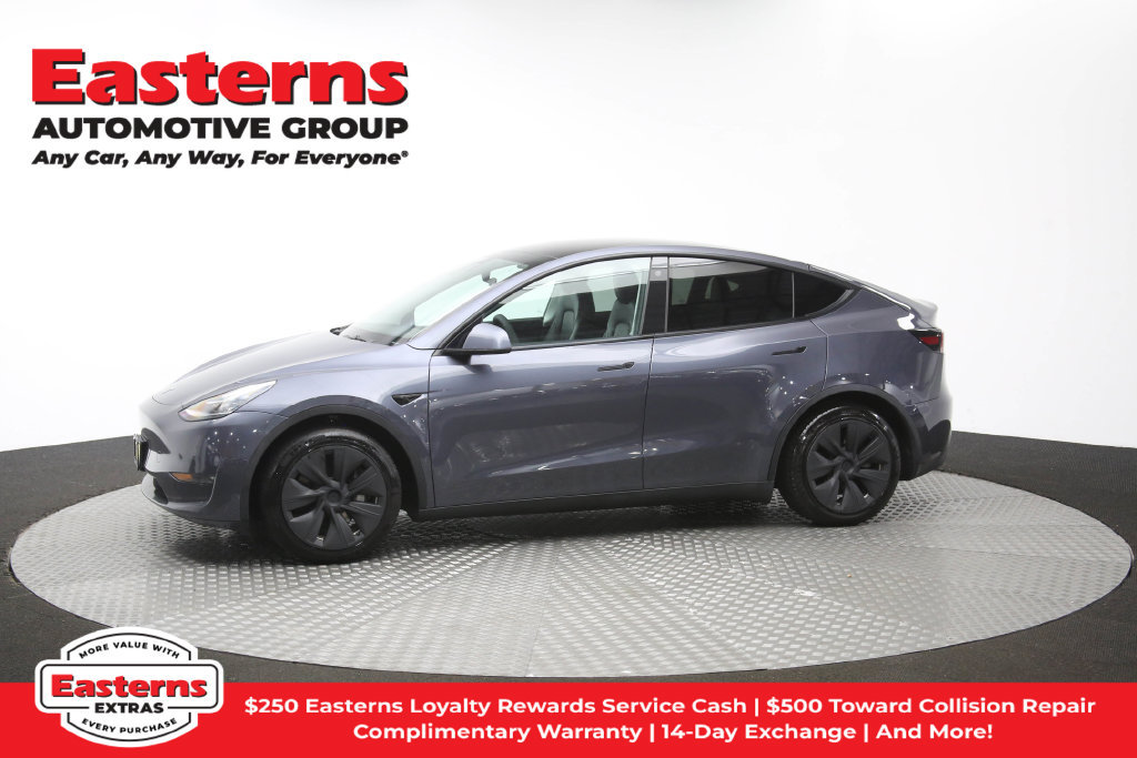 Used 2022 Tesla Model Y Long Range AWD/4WD image 54