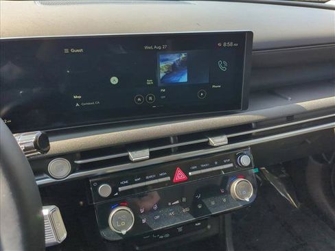 New 2025 Hyundai Tucson Limited FWD image 11