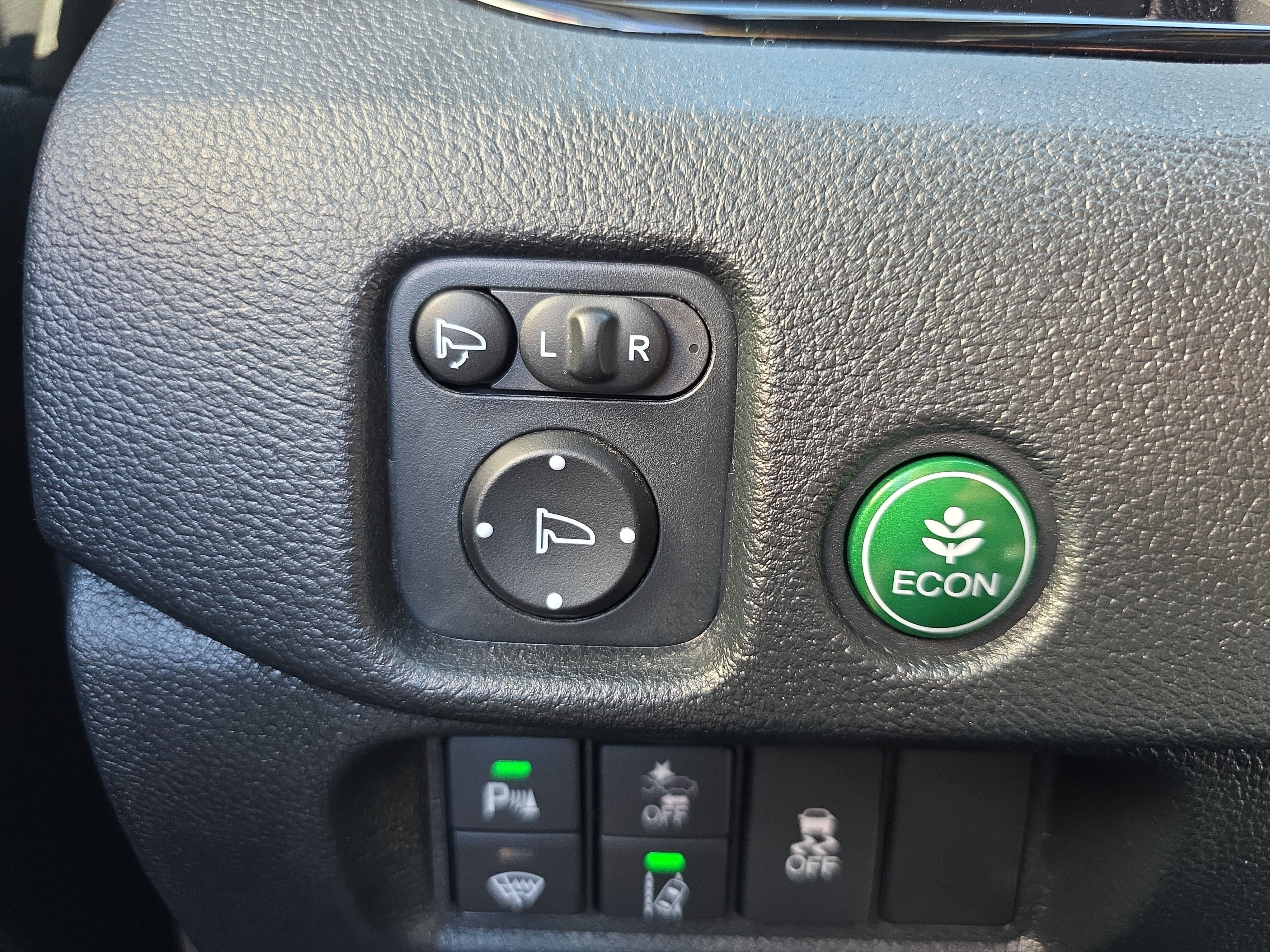 Used 2023 Honda Passport Elite image 32