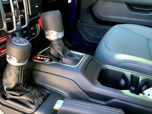 New 2026 Jeep Gladiator Mojave image 7