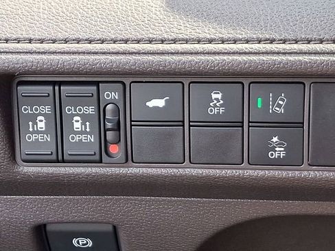 Used 2019 Honda Odyssey EX-L image 27