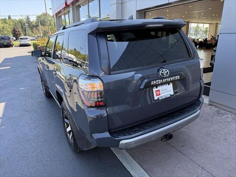 Certified 2024 Toyota 4Runner TRD Off-Road Premium w/ Off Road Premium Plus Package AWD/4WD image 6