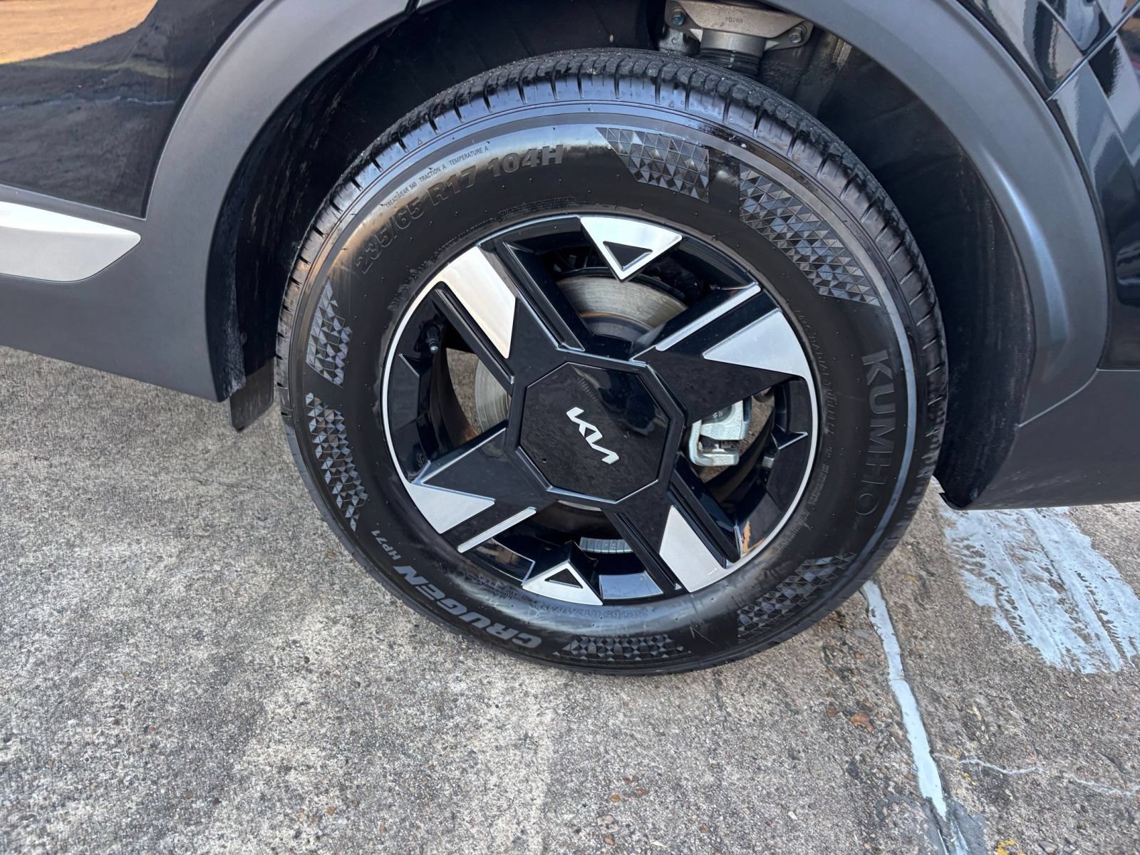 Used 2026 Kia Sportage LX FWD image 29