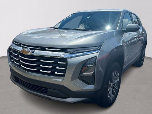 New 2026 Chevrolet Equinox LT w/ Convenience Package II FWD image 1