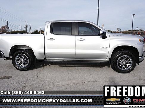 Used 2021 Chevrolet Silverado 1500 LT image 38