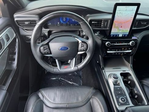 Used 2021 Ford Explorer ST w/ Equipment Group 401A AWD/4WD image 17