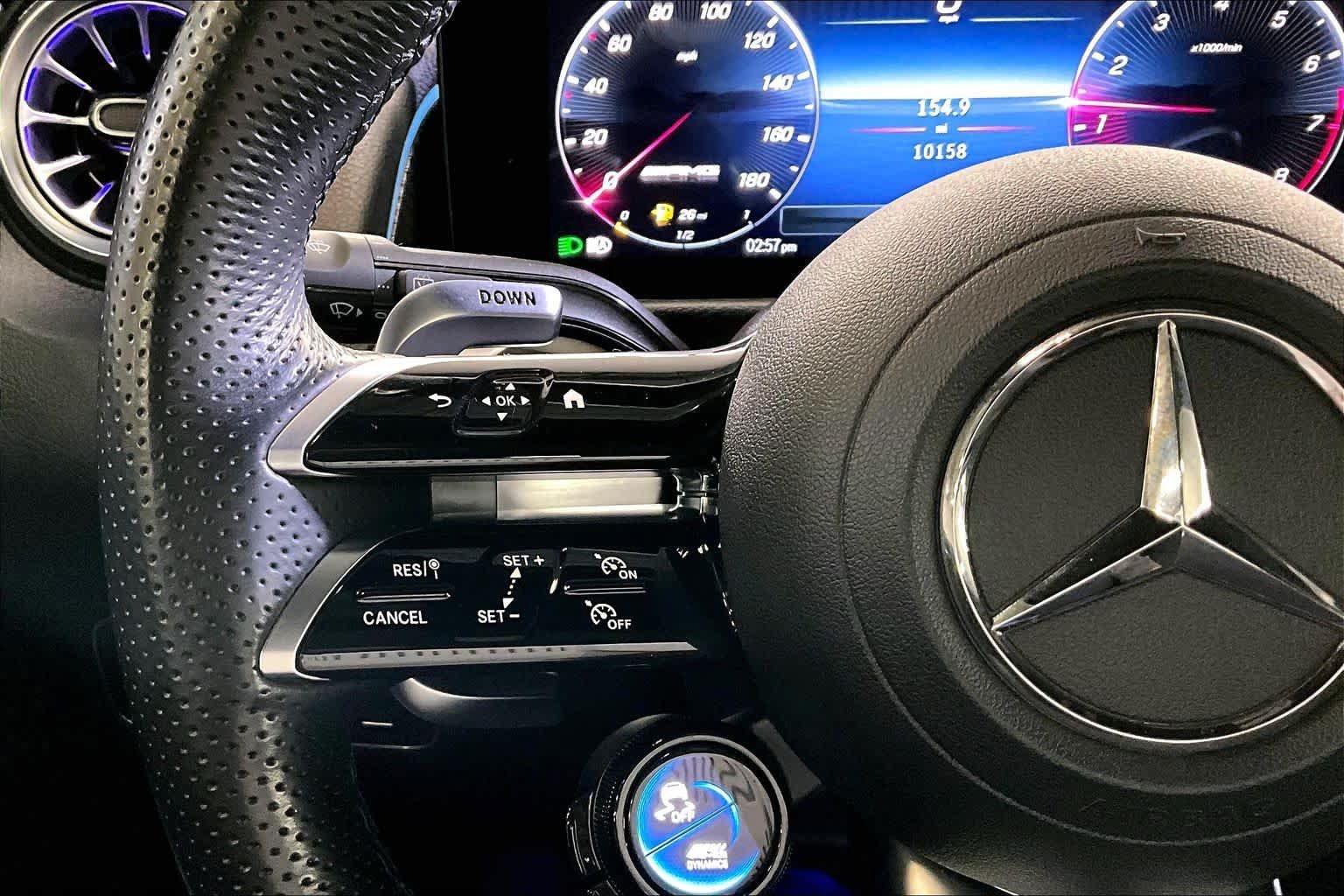Certified 2025 Mercedes-Benz GLB 35 AMG 4MATIC image 24