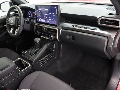 Certified 2025 Toyota Tacoma TRD Sport RWD image 34