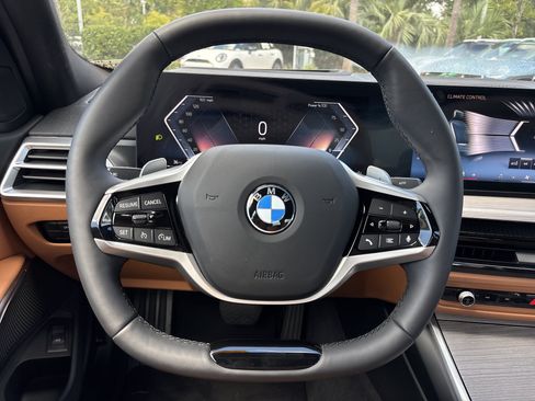 Certified 2025 BMW 330i Sedan RWD image 18