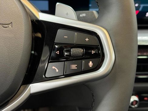 New 2026 BMW 330i xDrive Sedan w/ M Sport Package image 33