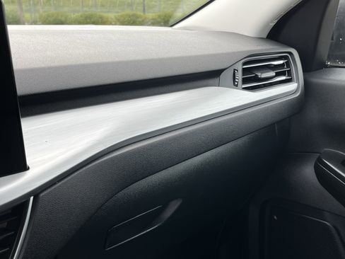 Used 2024 Ford Escape Platinum image 22