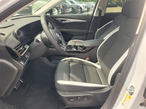 New 2025 Buick Envision Sport Touring image 4