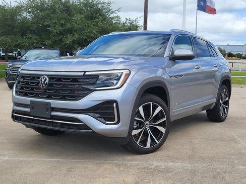 Used 2024 Volkswagen Atlas Cross Sport SEL Premium R-Line AWD/4WD image 2