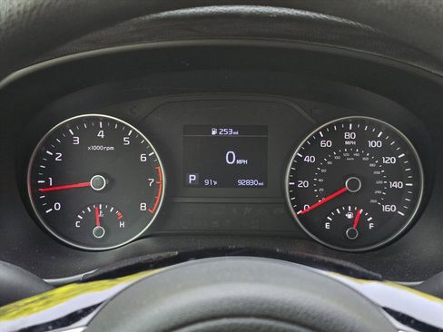 Used 2020 Kia Sportage LX w/ LX Popular Package FWD image 17