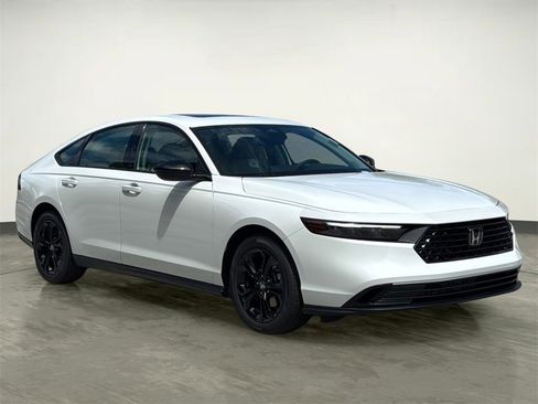 New 2025 Honda Accord SE image 14