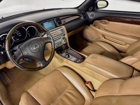 Used 2008 Lexus SC 430 Convertible w/ Preferred Accessory Pkg RWD image 26